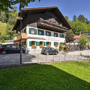 Restaurant Fruehlingsgarten Hotell
